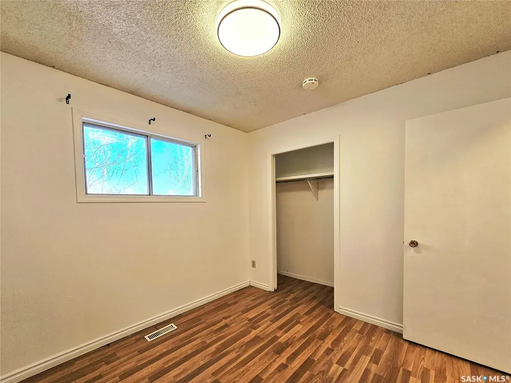 244 Wakabayashi Way Saskatoon SK S7K 7M3