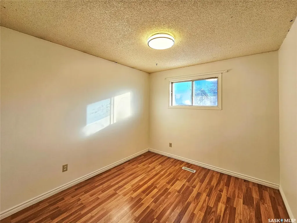 244 Wakabayashi Way Saskatoon SK S7K 7M3