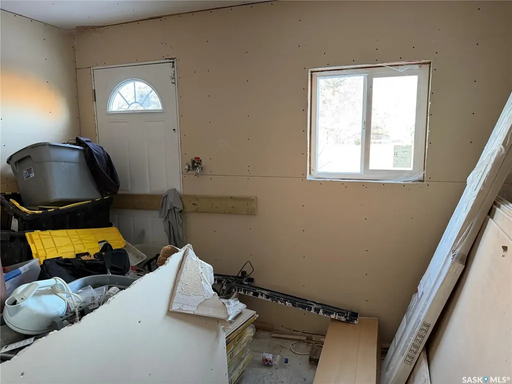 1621 99th Street North Battleford SK S9A 2Z5