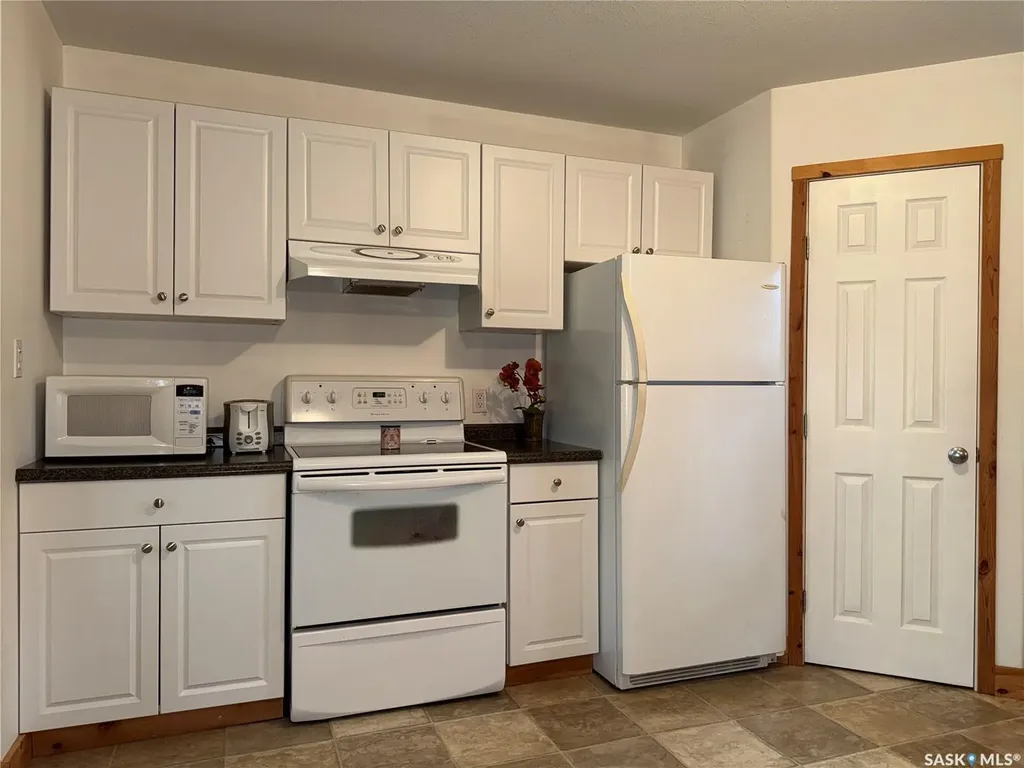 1032 Aspen Cove Crescent Turtle View SK S0M 1J0