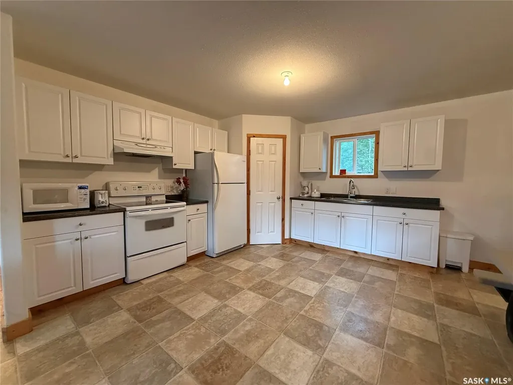 1032 Aspen Cove Crescent Turtle View SK S0M 1J0