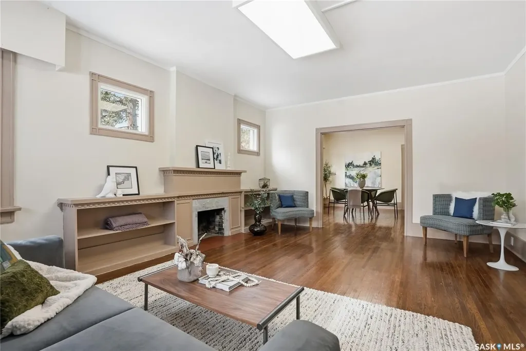 1213 Elliott Street Saskatoon SK S7N 0V5