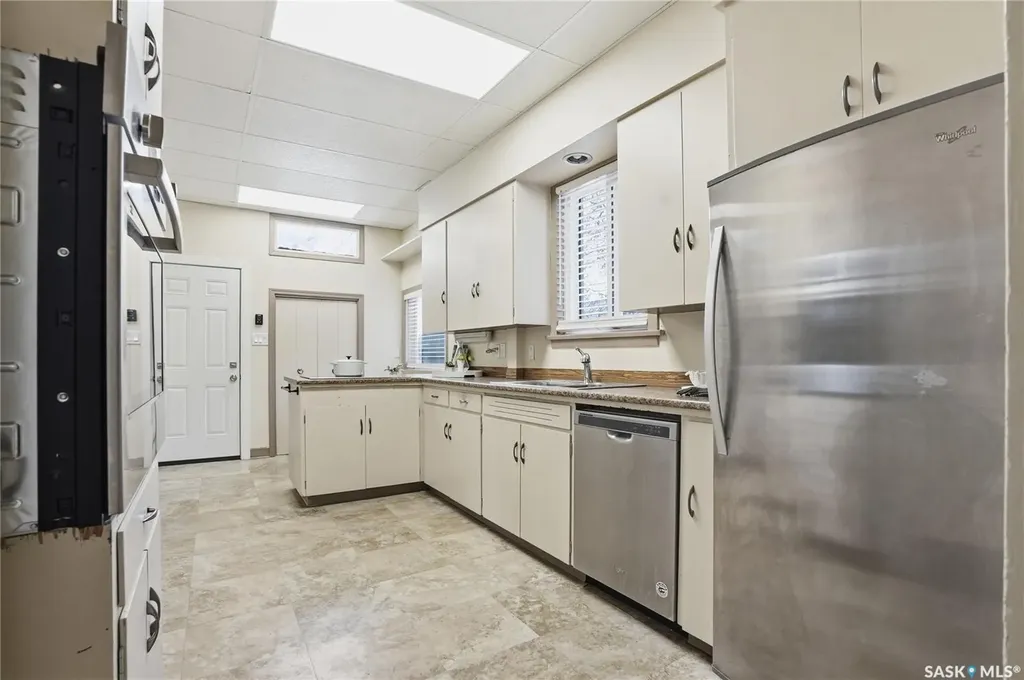 1213 Elliott Street Saskatoon SK S7N 0V5