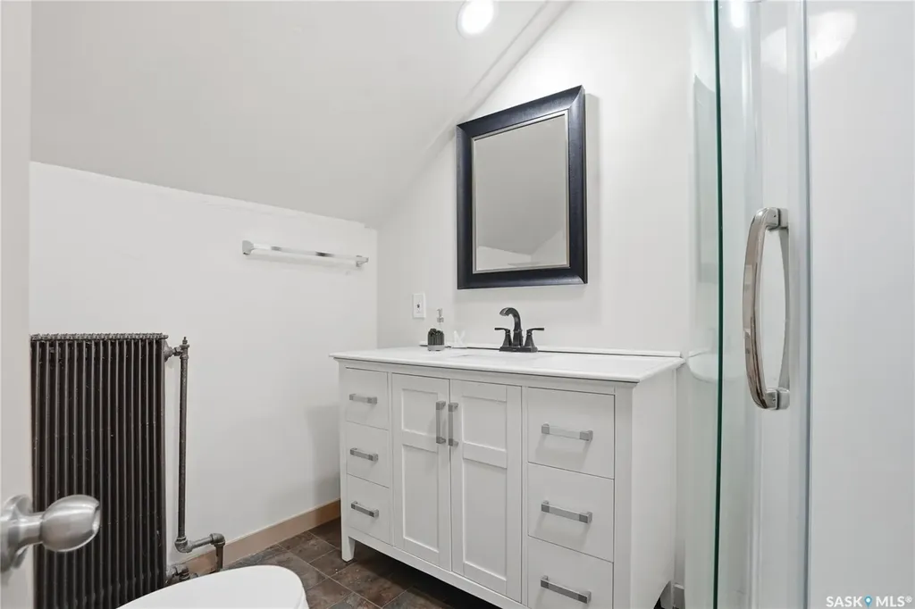 1213 Elliott Street Saskatoon SK S7N 0V5