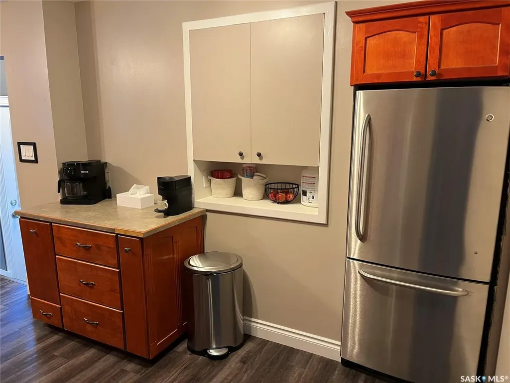 207 Dominion Road Assiniboia SK S0H 0B0