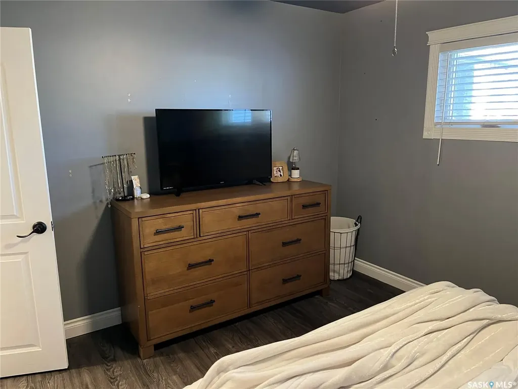 207 Dominion Road Assiniboia SK S0H 0B0