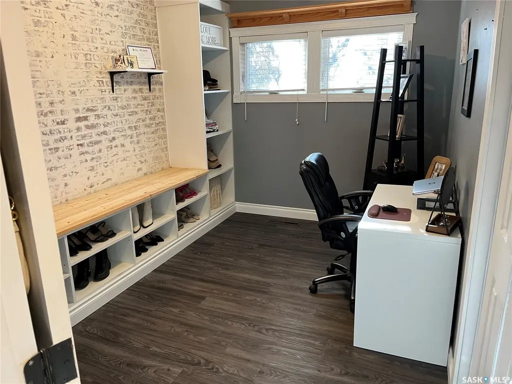 207 Dominion Road Assiniboia SK S0H 0B0