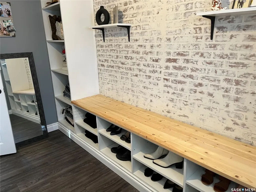 207 Dominion Road Assiniboia SK S0H 0B0