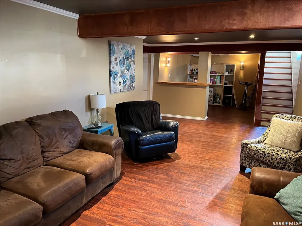 207 Dominion Road Assiniboia SK S0H 0B0