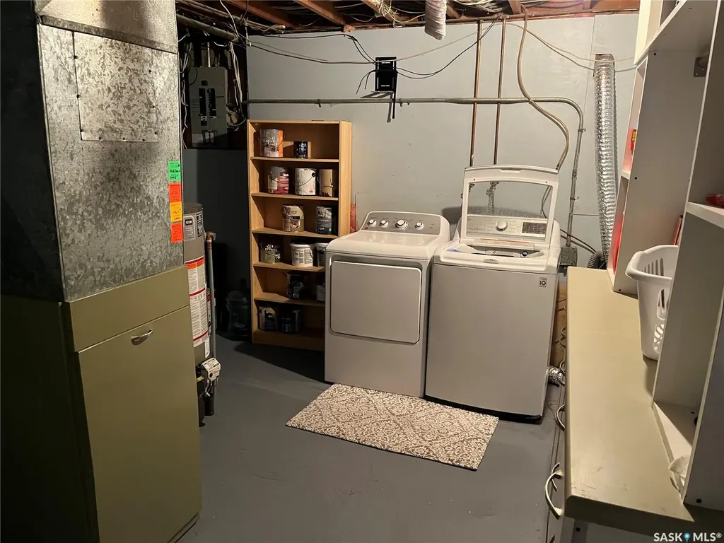 207 Dominion Road Assiniboia SK S0H 0B0