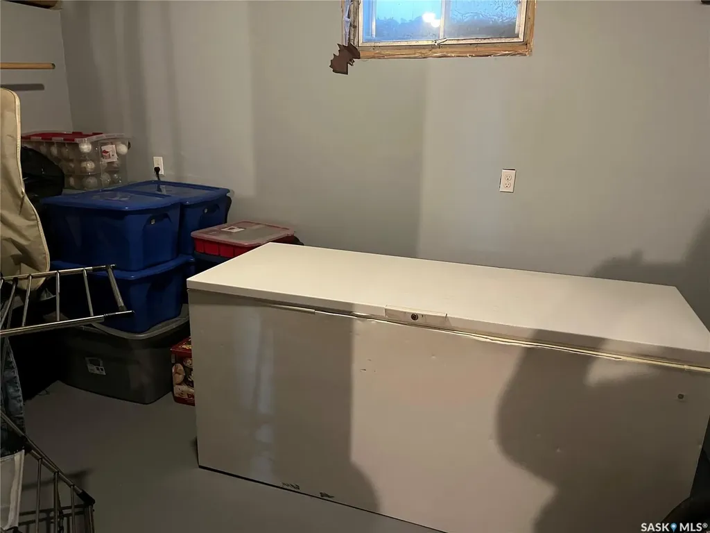 207 Dominion Road Assiniboia SK S0H 0B0