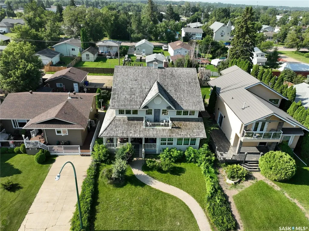 1219 River Street E Prince Albert SK S6V 0B7