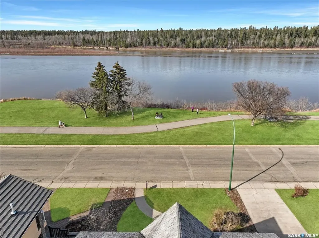 1219 River Street E Prince Albert SK S6V 0B7