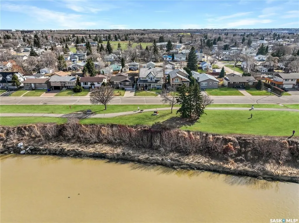 1219 River Street E Prince Albert SK S6V 0B7