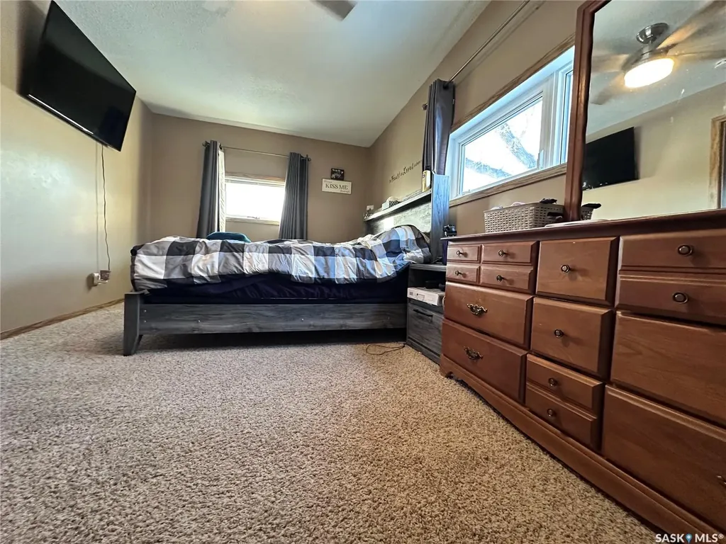 732 101st Street North Battleford SK S9A 0Z1
