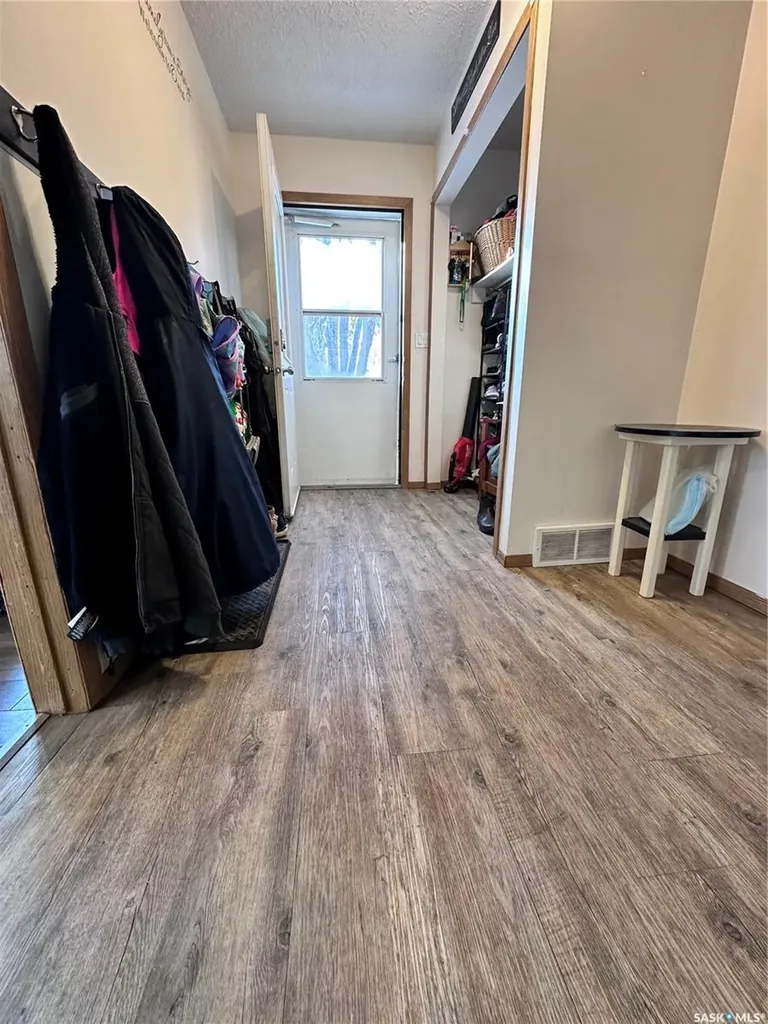732 101st Street North Battleford SK S9A 0Z1