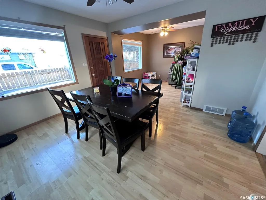 732 101st Street North Battleford SK S9A 0Z1