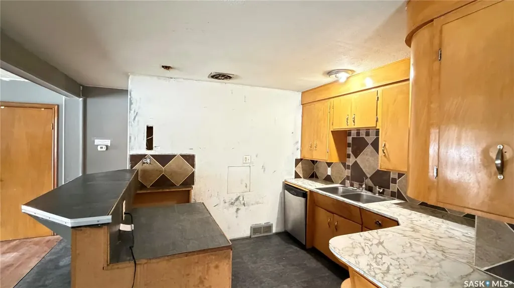 501 2nd Street Kenaston SK S0G 2N0