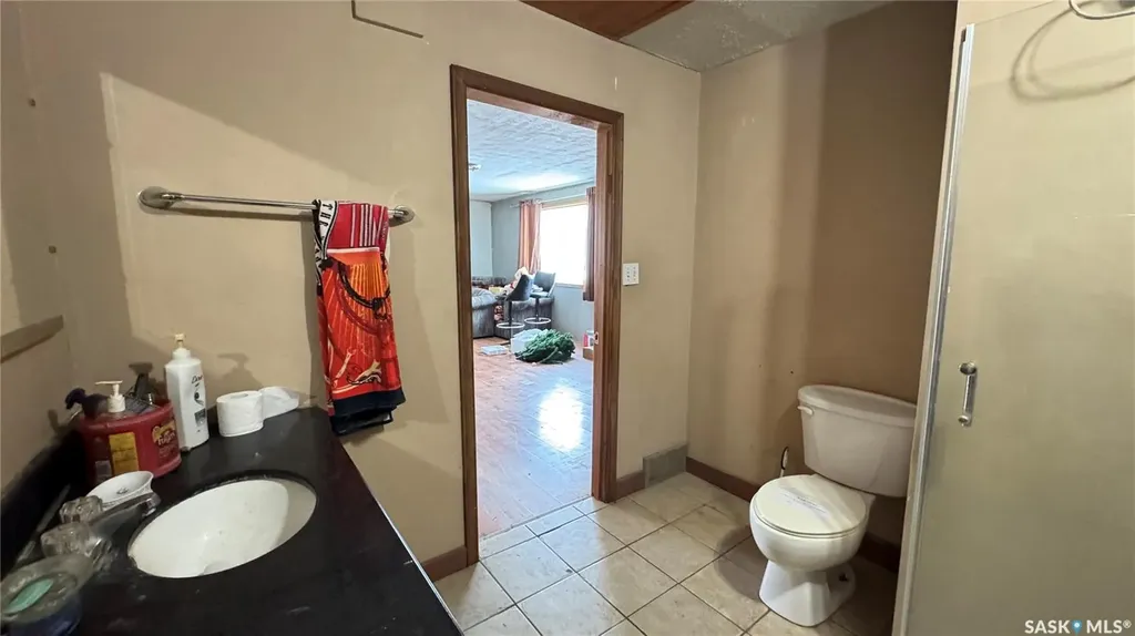 501 2nd Street Kenaston SK S0G 2N0