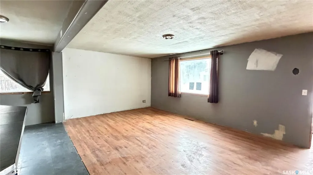 501 2nd Street Kenaston SK S0G 2N0