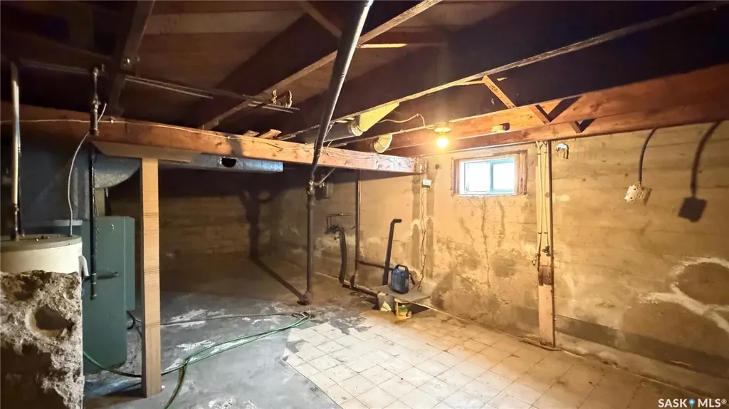 501 2nd Street Kenaston SK S0G 2N0