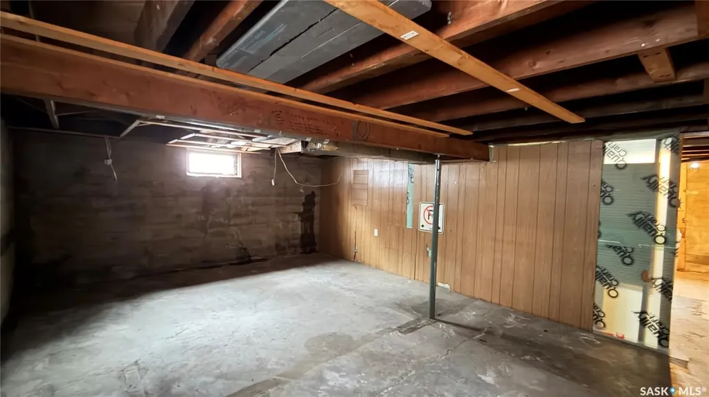 501 2nd Street Kenaston SK S0G 2N0