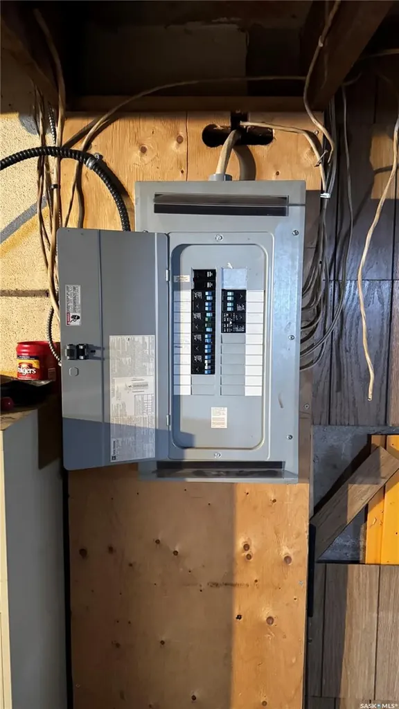 501 2nd Street Kenaston SK S0G 2N0