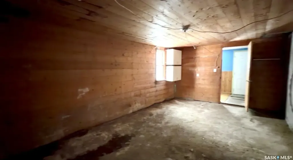 501 2nd Street Kenaston SK S0G 2N0