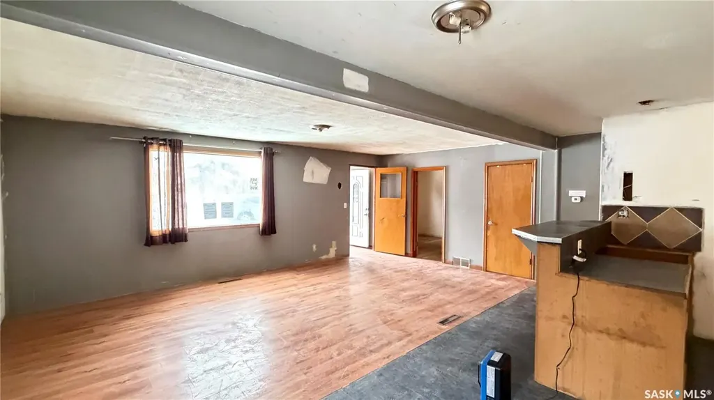 501 2nd Street Kenaston SK S0G 2N0