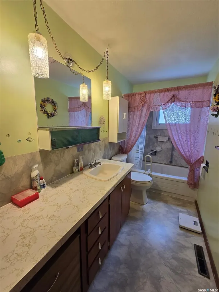 517 Nina Street Broadview SK S0G 0K0