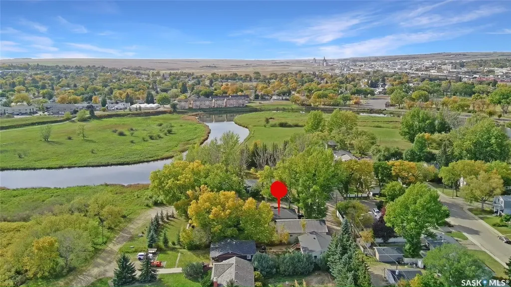 225 11th Avenue SE Swift Current SK S9H 3R9