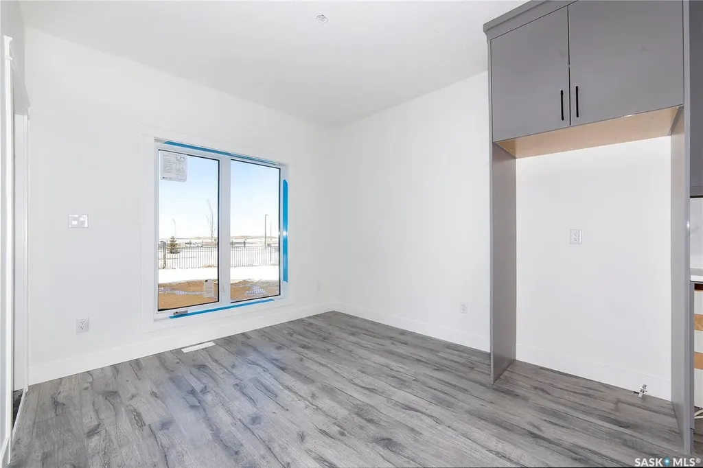 447 Woolf Bend Saskatoon SK S7W 1E6