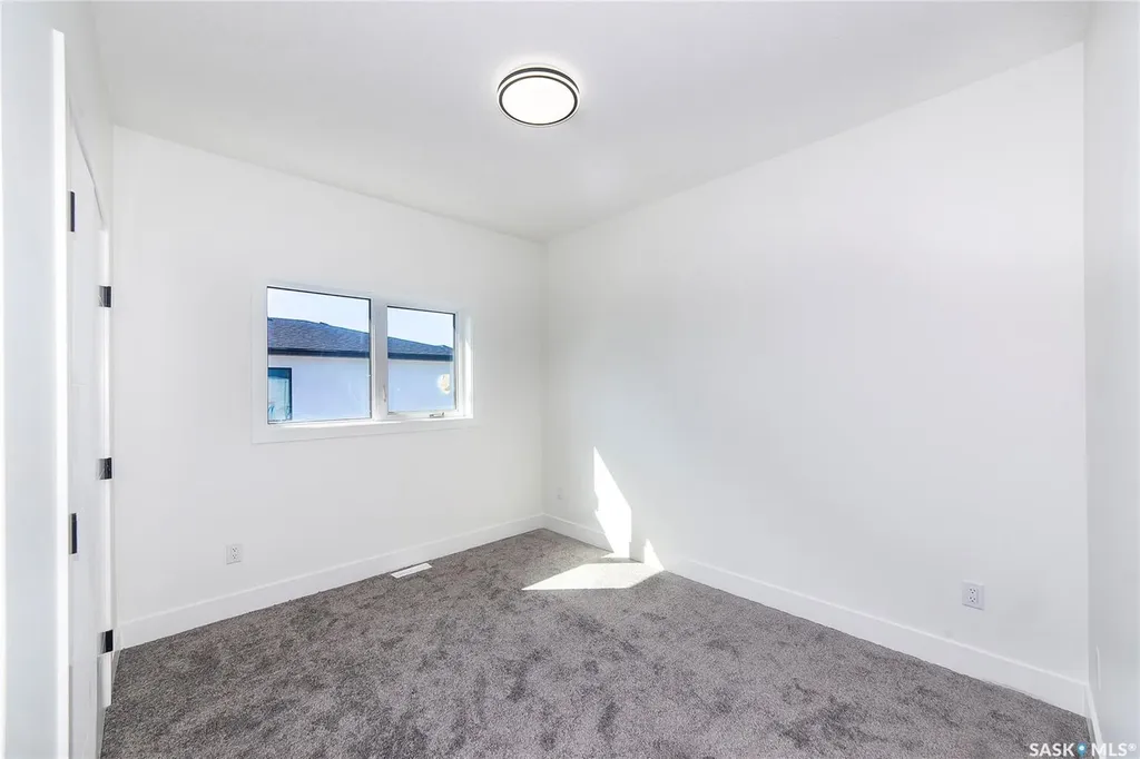 447 Woolf Bend Saskatoon SK S7W 1E6