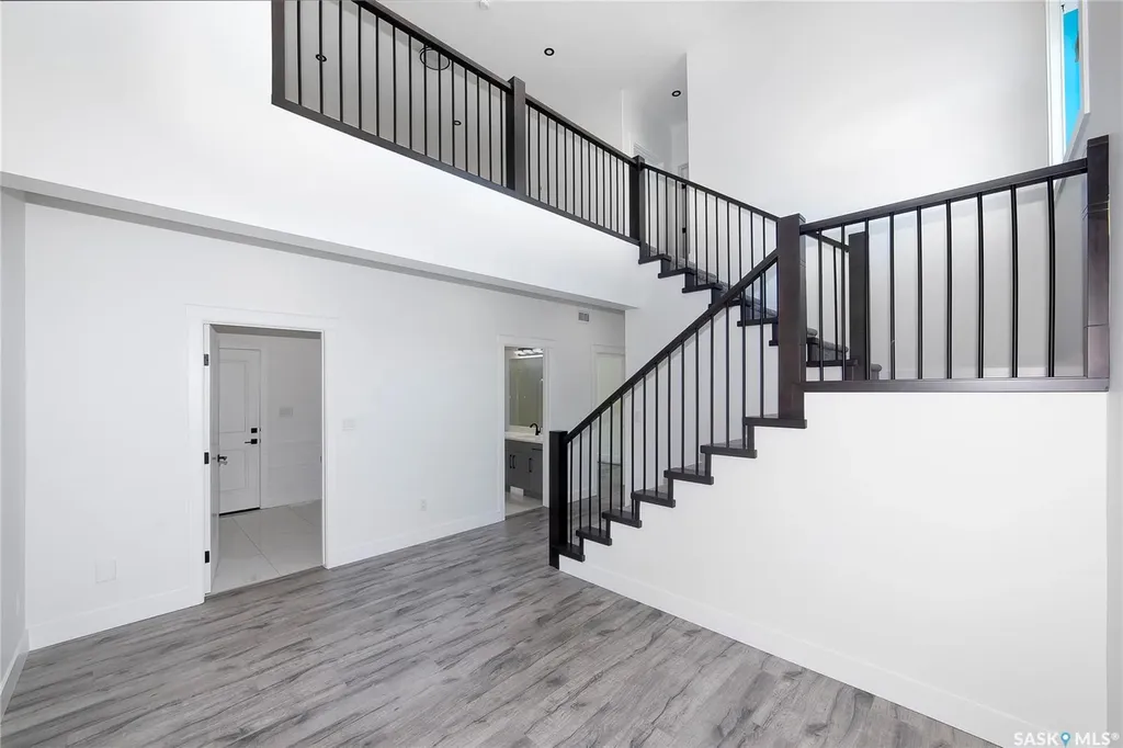 447 Woolf Bend Saskatoon SK S7W 1E6