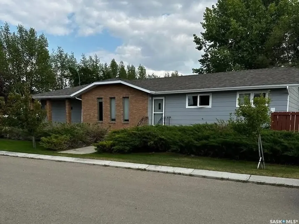 797 4th Street W Shaunavon SK S0N 2M0
