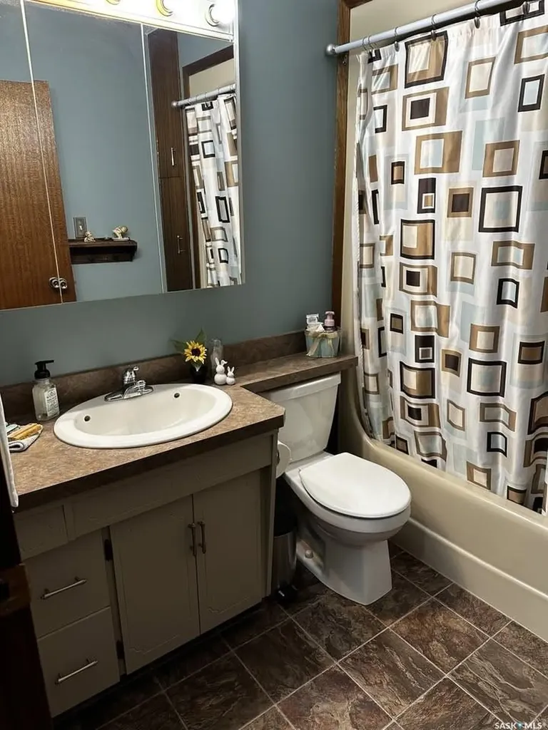 797 4th Street W Shaunavon SK S0N 2M0