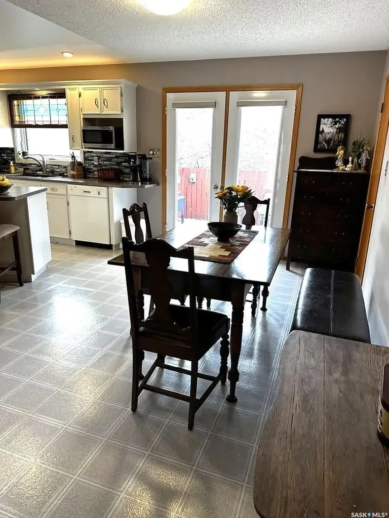 797 4th Street W Shaunavon SK S0N 2M0