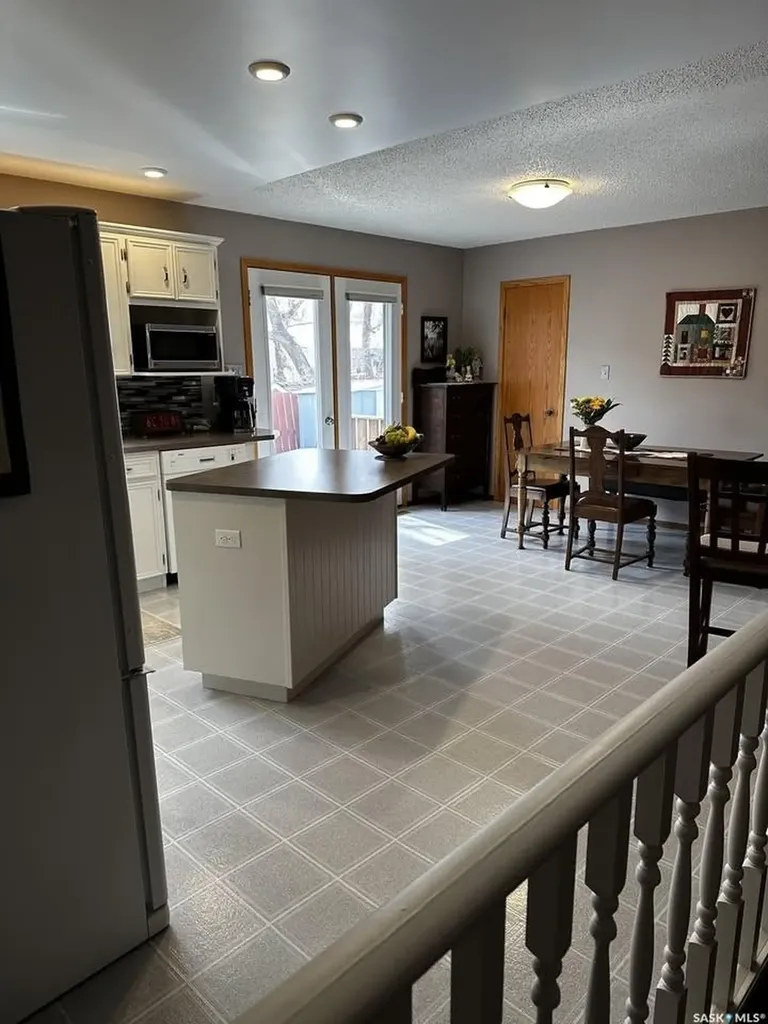 797 4th Street W Shaunavon SK S0N 2M0