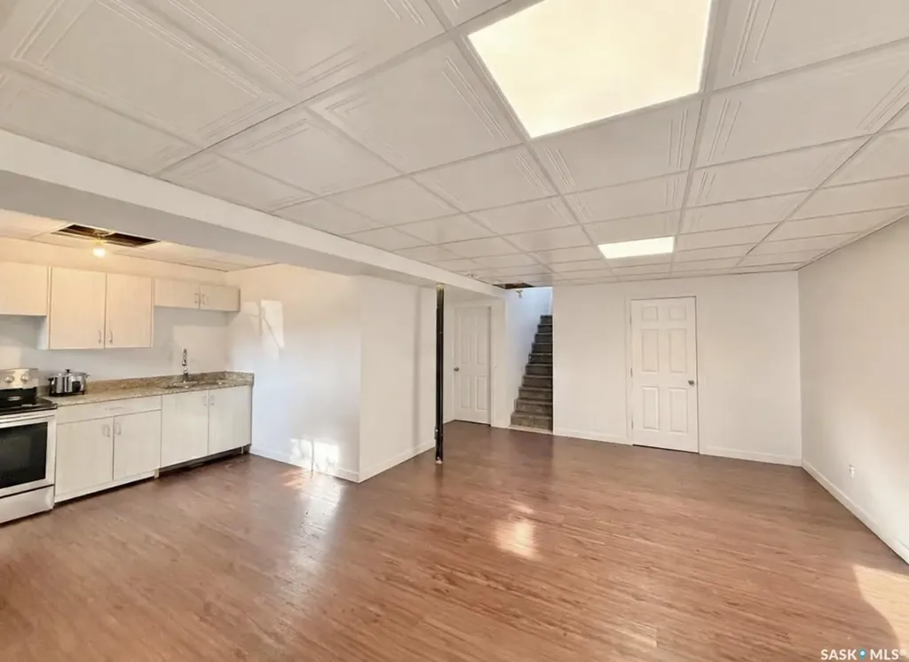 320 Herbert Avenue Herbert SK S0H 2A0