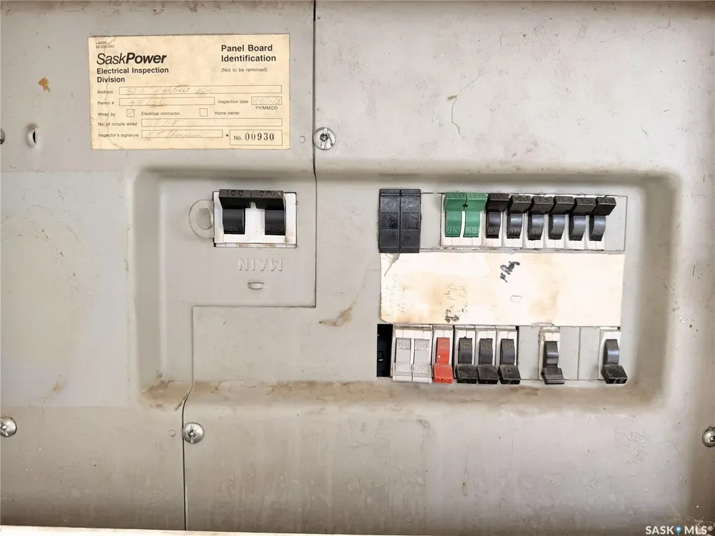 320 Herbert Avenue Herbert SK S0H 2A0