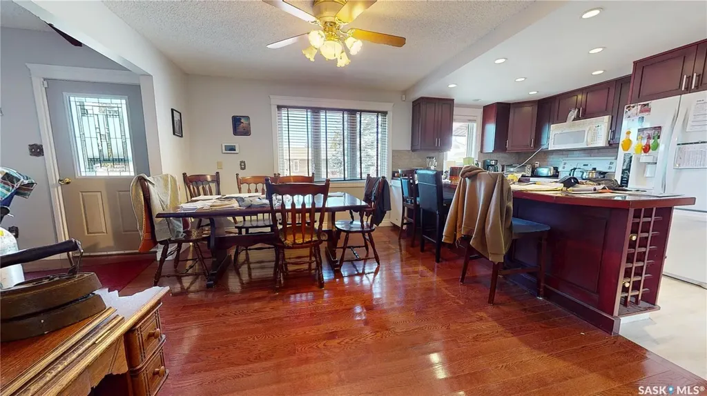 360 Eastview Place Burstall SK S0N 0H0