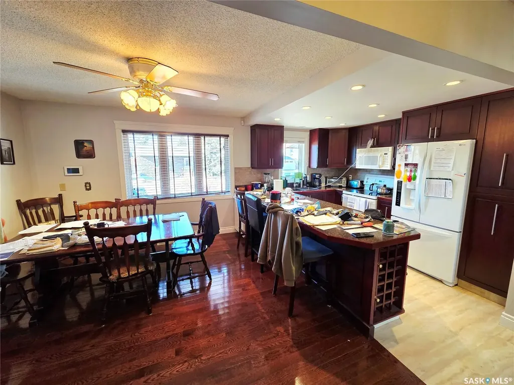 360 Eastview Place Burstall SK S0N 0H0