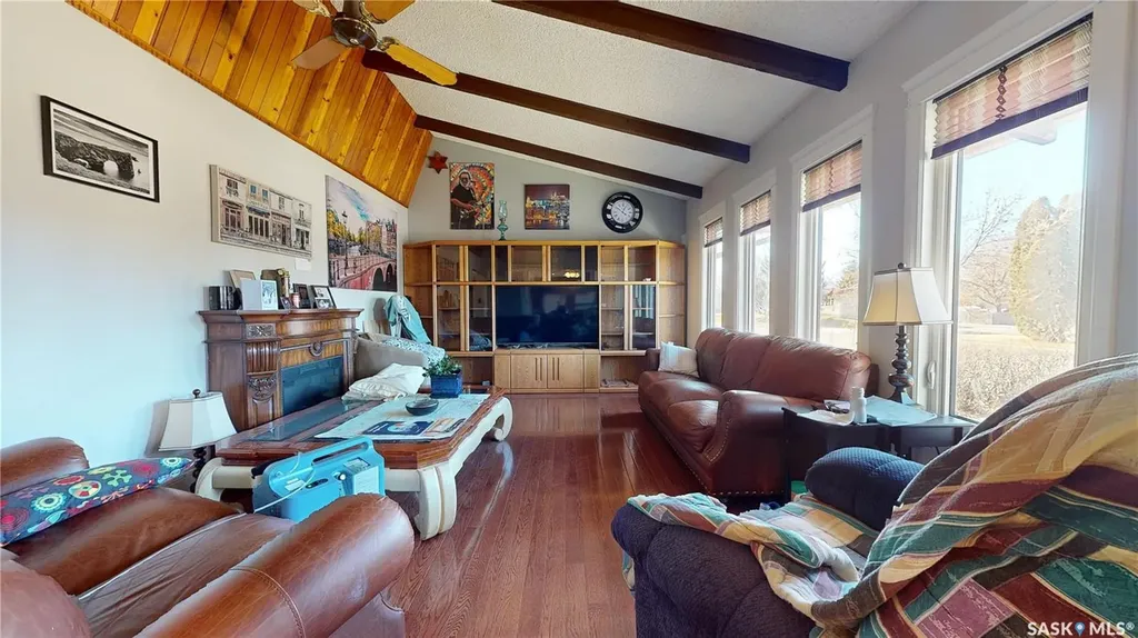 360 Eastview Place Burstall SK S0N 0H0