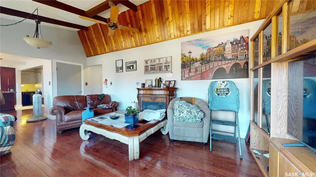 360 Eastview Place Burstall SK S0N 0H0