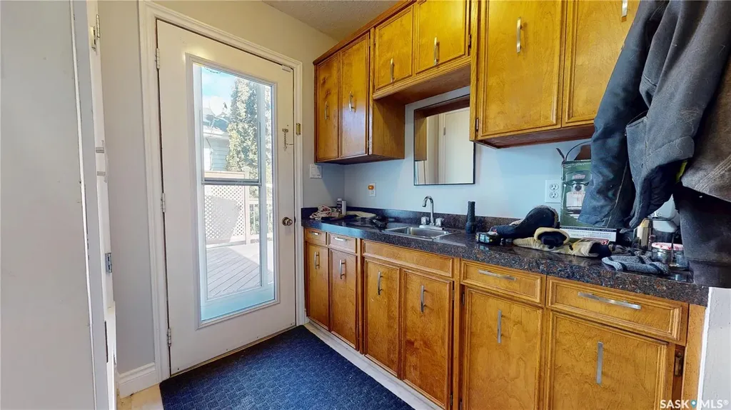 360 Eastview Place Burstall SK S0N 0H0