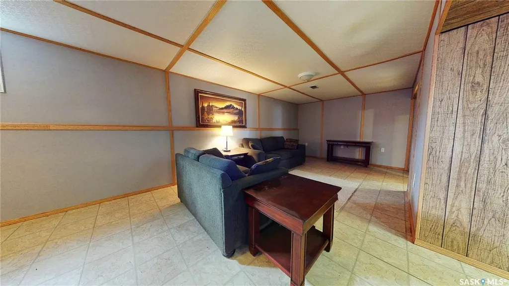 360 Eastview Place Burstall SK S0N 0H0