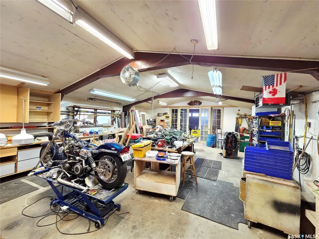 360 Eastview Place Burstall SK S0N 0H0