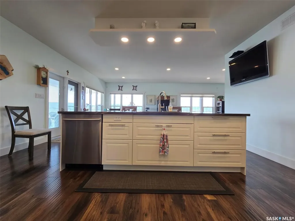 207 Criddle Avenue Crooked Lake SK S0G 2B0