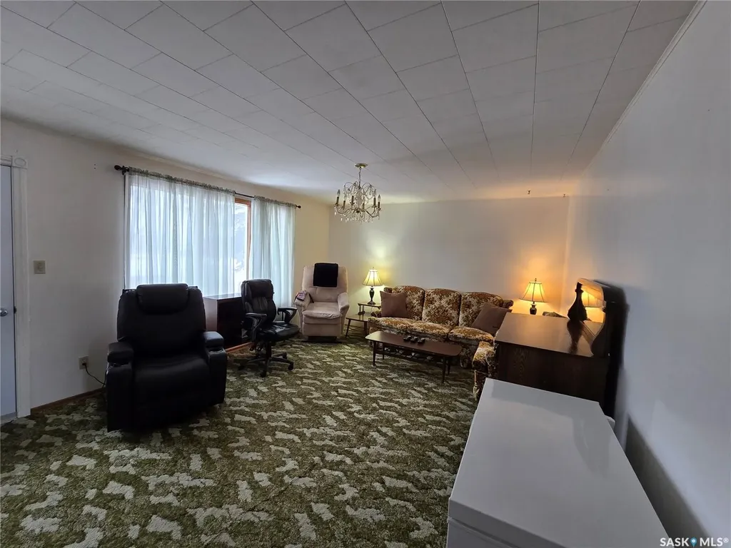 510 Vernon Street Broadview SK S0G 0K0