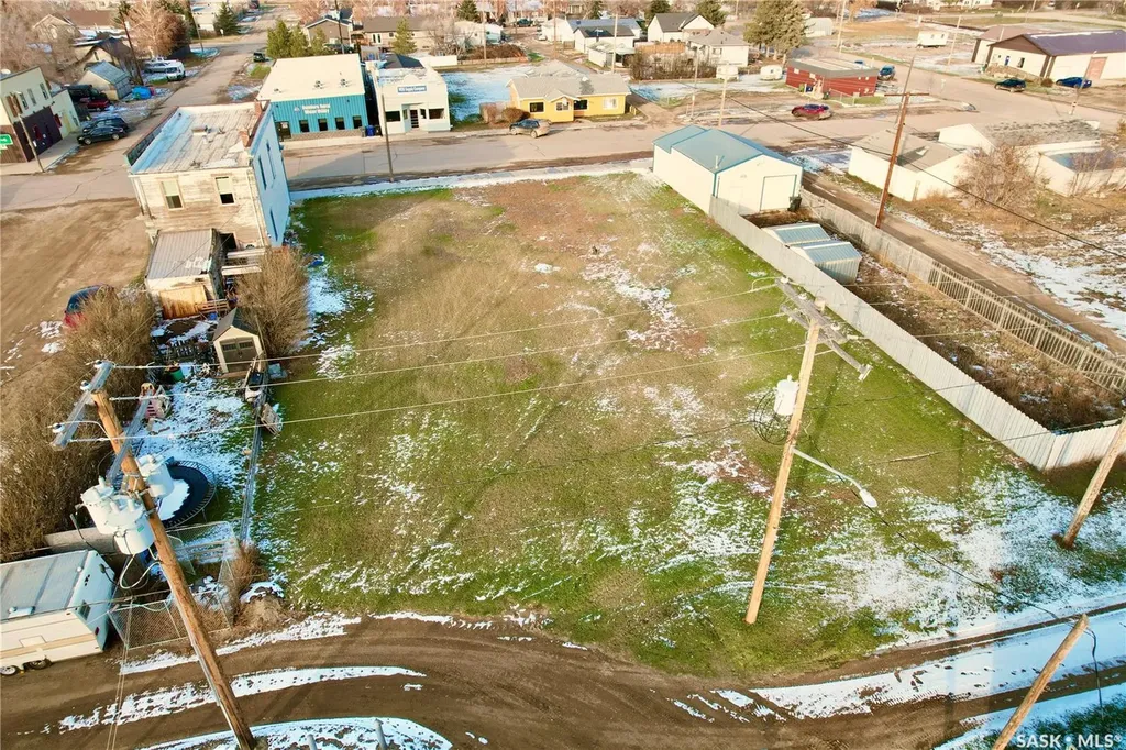 402 Second Street Dundurn SK S0K 1K0